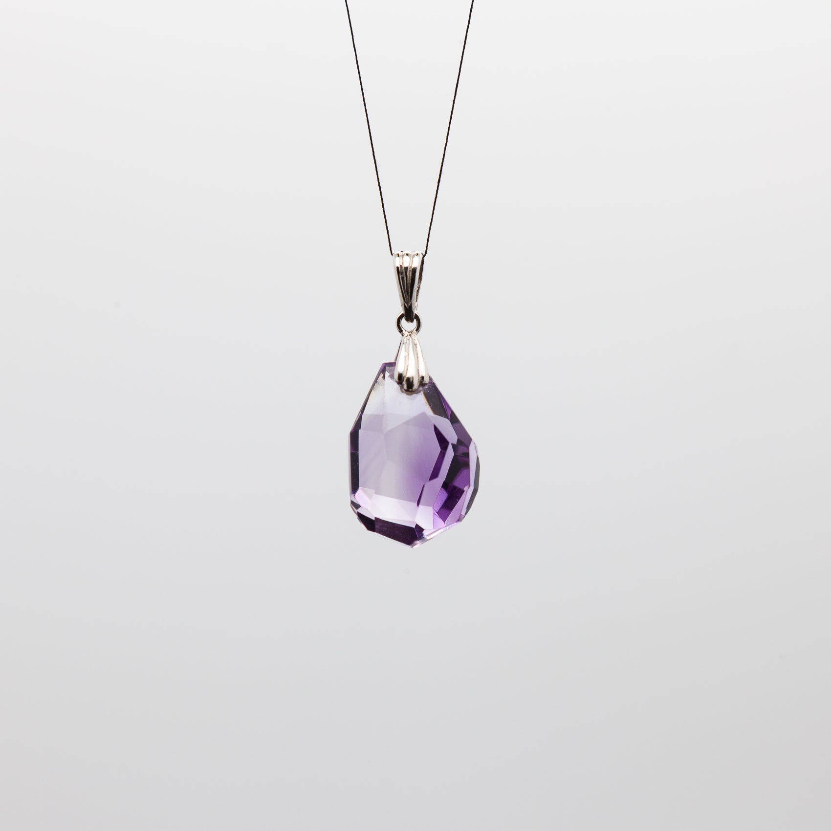 15-20mm | Tumble Cut Amethyst Pendant | A Touch of Serene Elegance