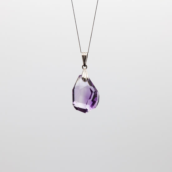 15-20mm | Tumble Cut Amethyst Pendant | A Touch of Serene Elegance
