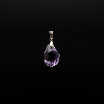 15-20mm | Tumble Cut Amethyst Pendant | A Touch of Serene Elegance