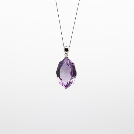 15-22mm | Oval Cut Amethyst Pendant | A Touch of Royal Serenity