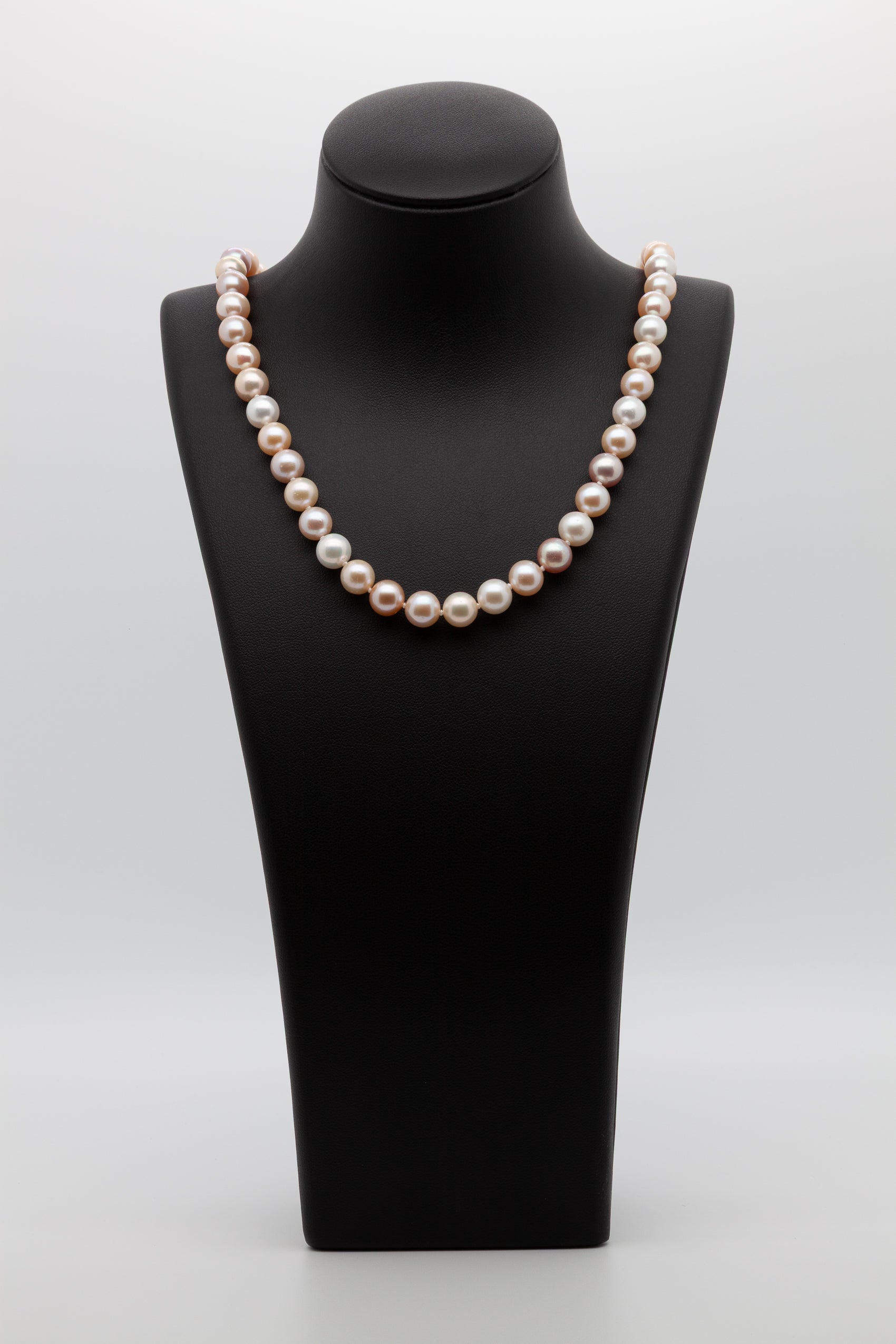 7.5-8mm | The Iridescent Glow Multi natural Light Color-Pearl Necklace | Where Modern Design Meets Natural Beauty