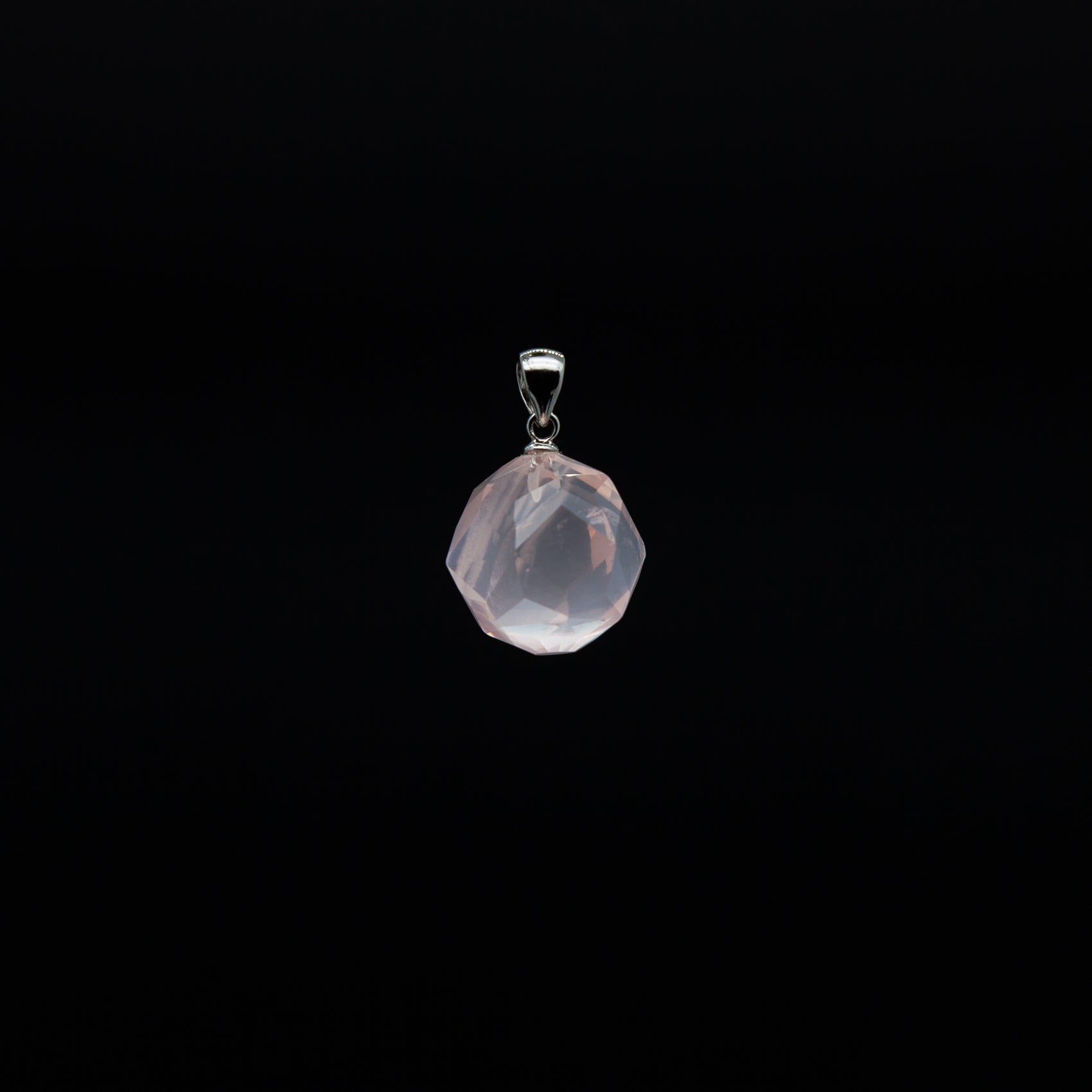 16mm Star Cut Rose Quartz Pendant | Minimalist design, maximum sparkle.