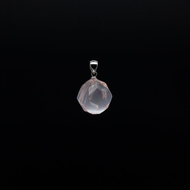 16mm Star Cut Rose Quartz Pendant | Minimalist design, maximum sparkle.