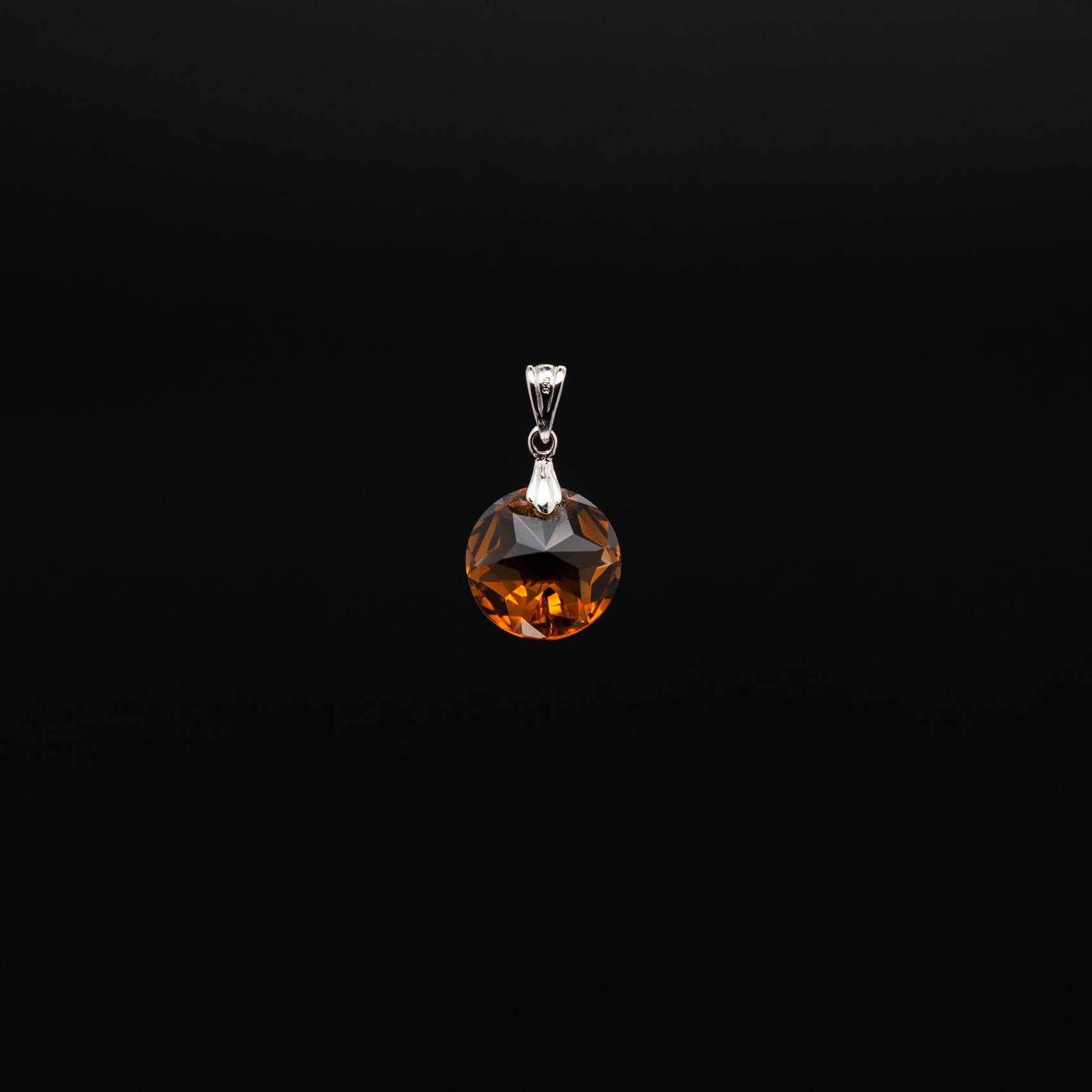 Smoky Quartz Coin Pendant | 14mm | Capture the Essence of Earthy Elegance